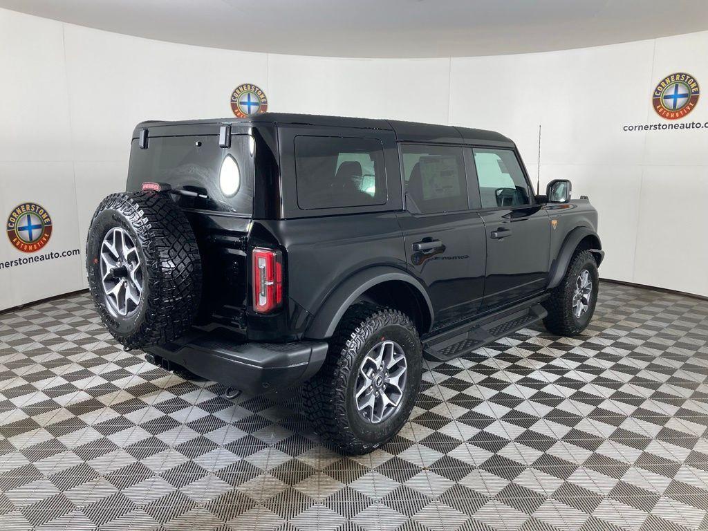 new 2025 Ford Bronco car, priced at $60,423