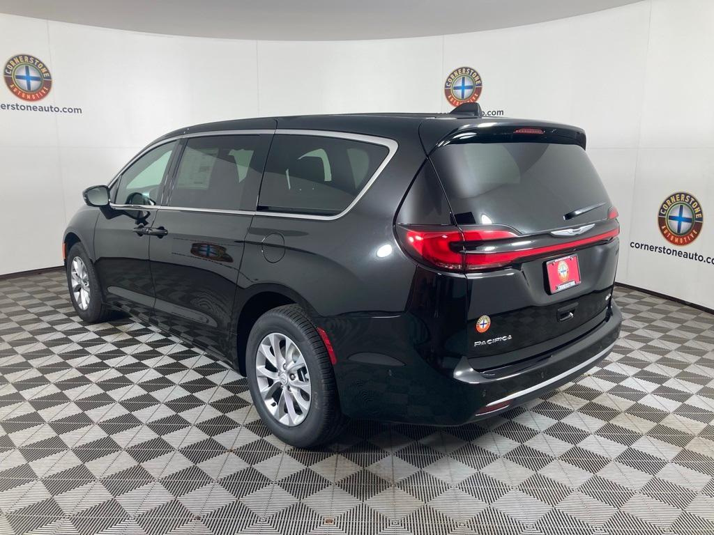 new 2025 Chrysler Pacifica car, priced at $44,833