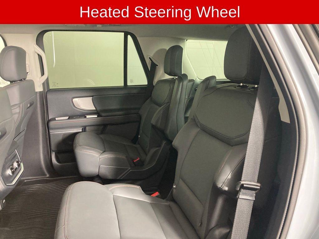 new 2025 Ford Expedition car, priced at $71,201