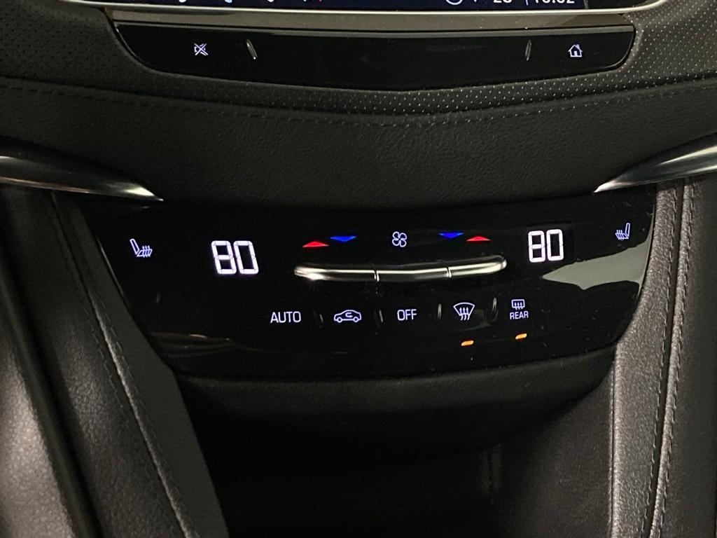 used 2022 Cadillac XT5 car, priced at $29,693