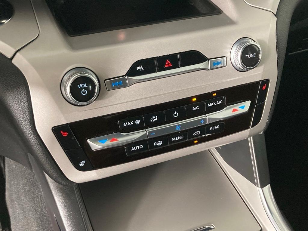 used 2024 Ford Explorer car, priced at $38,999