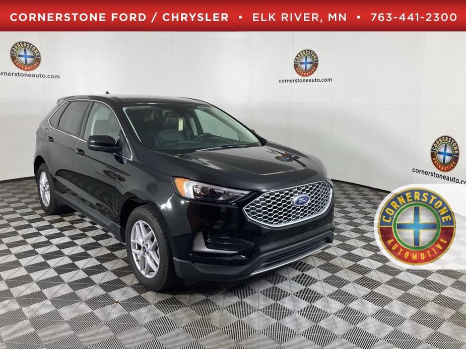 used 2024 Ford Edge car, priced at $27,981