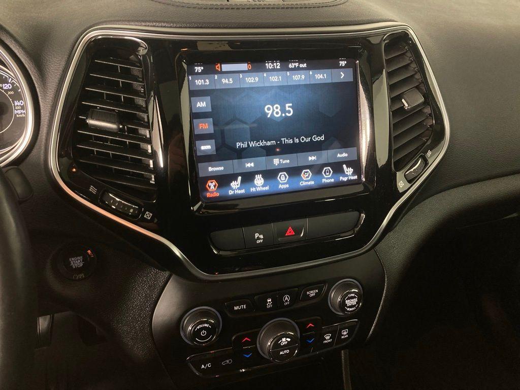 used 2020 Jeep Cherokee car, priced at $18,499