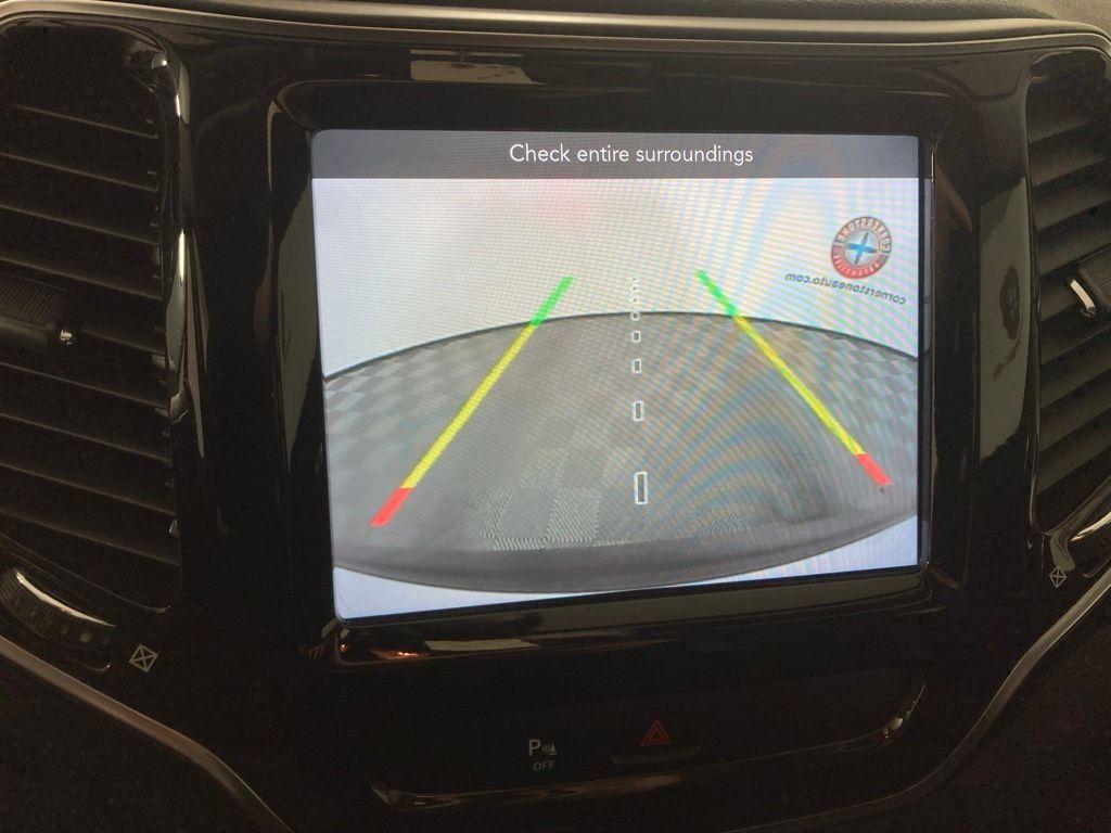 used 2020 Jeep Cherokee car, priced at $18,499