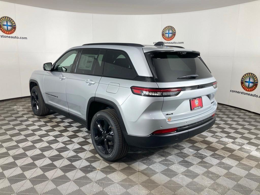 new 2025 Jeep Grand Cherokee car, priced at $50,999