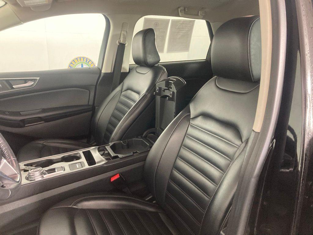 used 2022 Ford Edge car, priced at $24,889