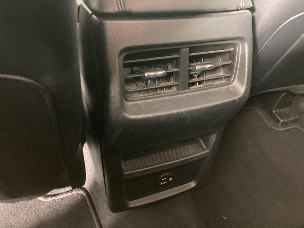 used 2022 Ford Edge car, priced at $24,889