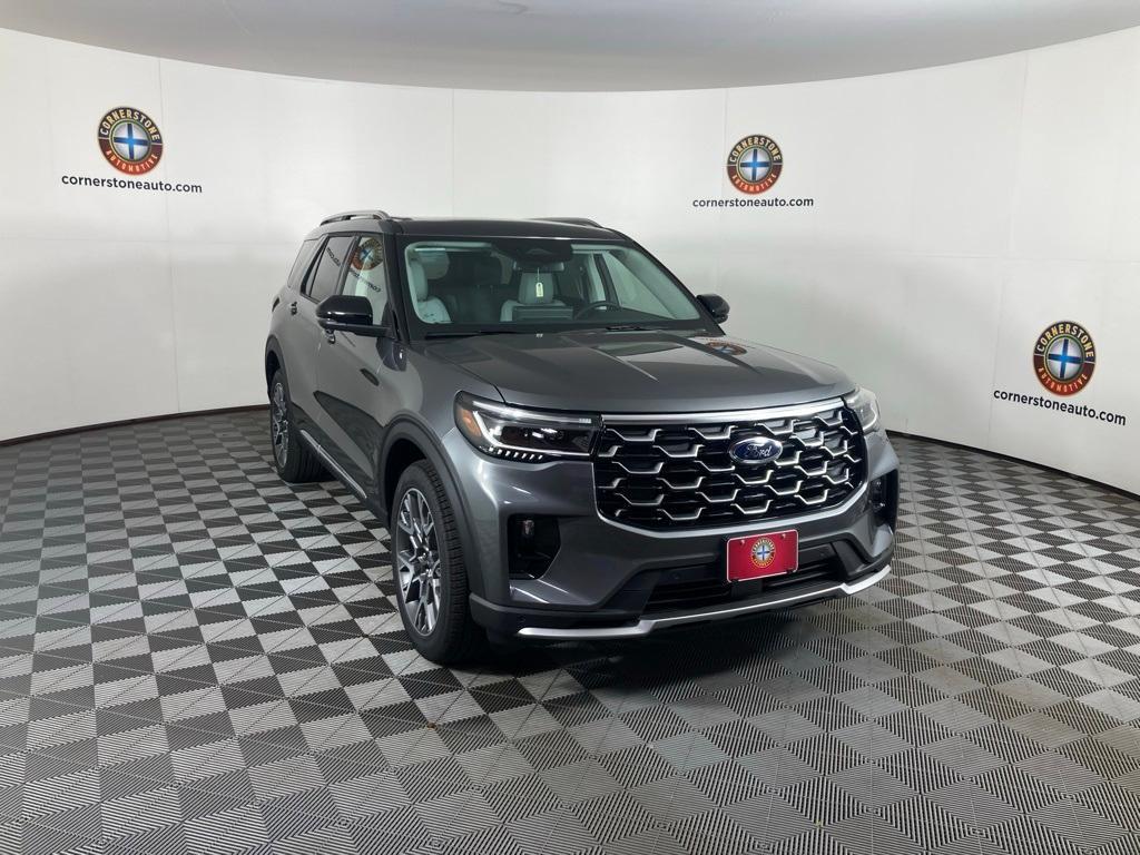 new 2025 Ford Explorer car, priced at $56,612