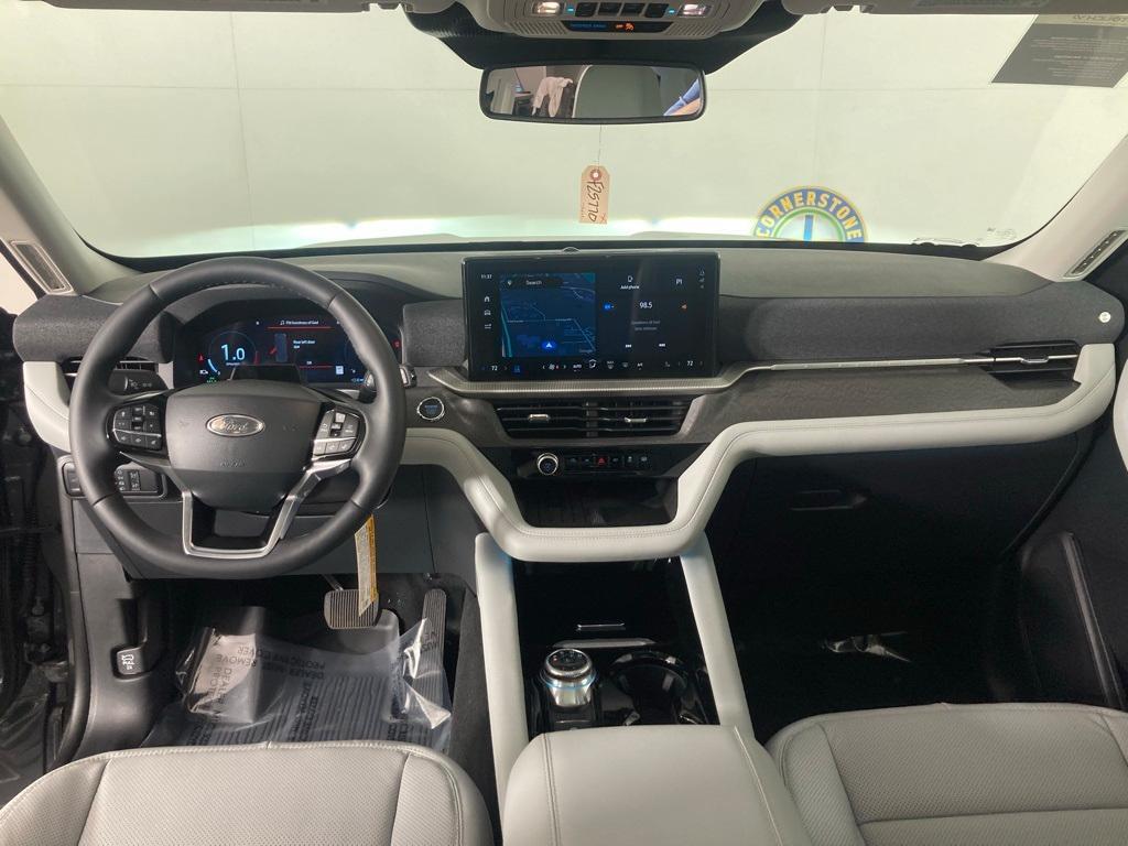 new 2025 Ford Explorer car, priced at $56,612