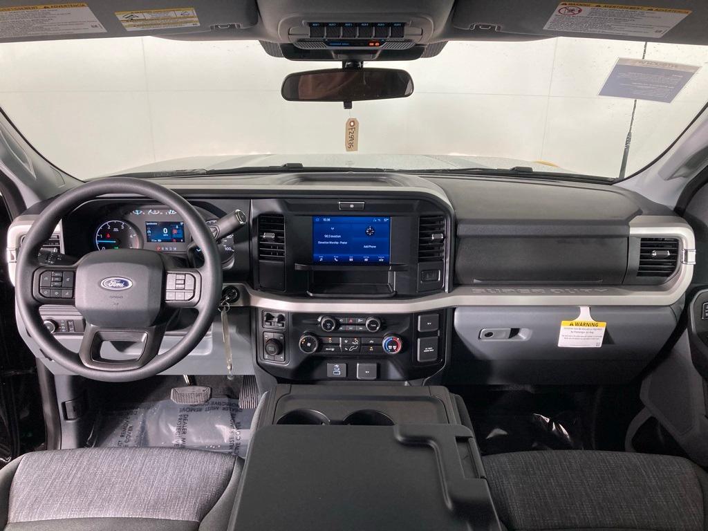 new 2025 Ford F-350 car, priced at $66,425