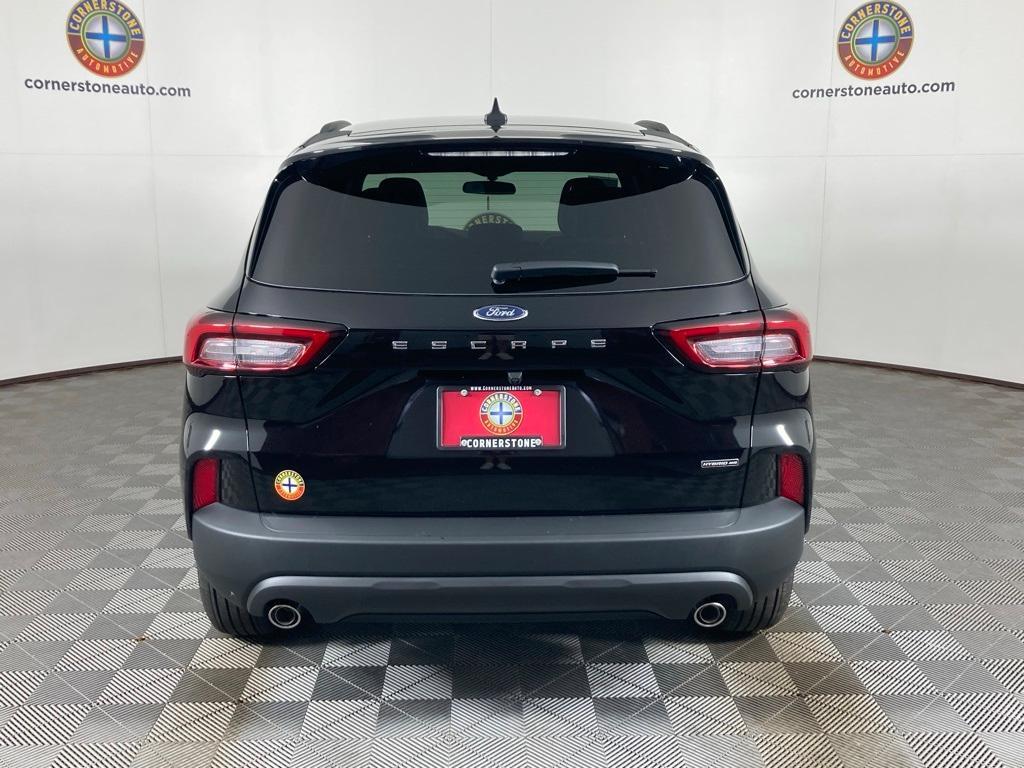 new 2025 Ford Escape car, priced at $30,520