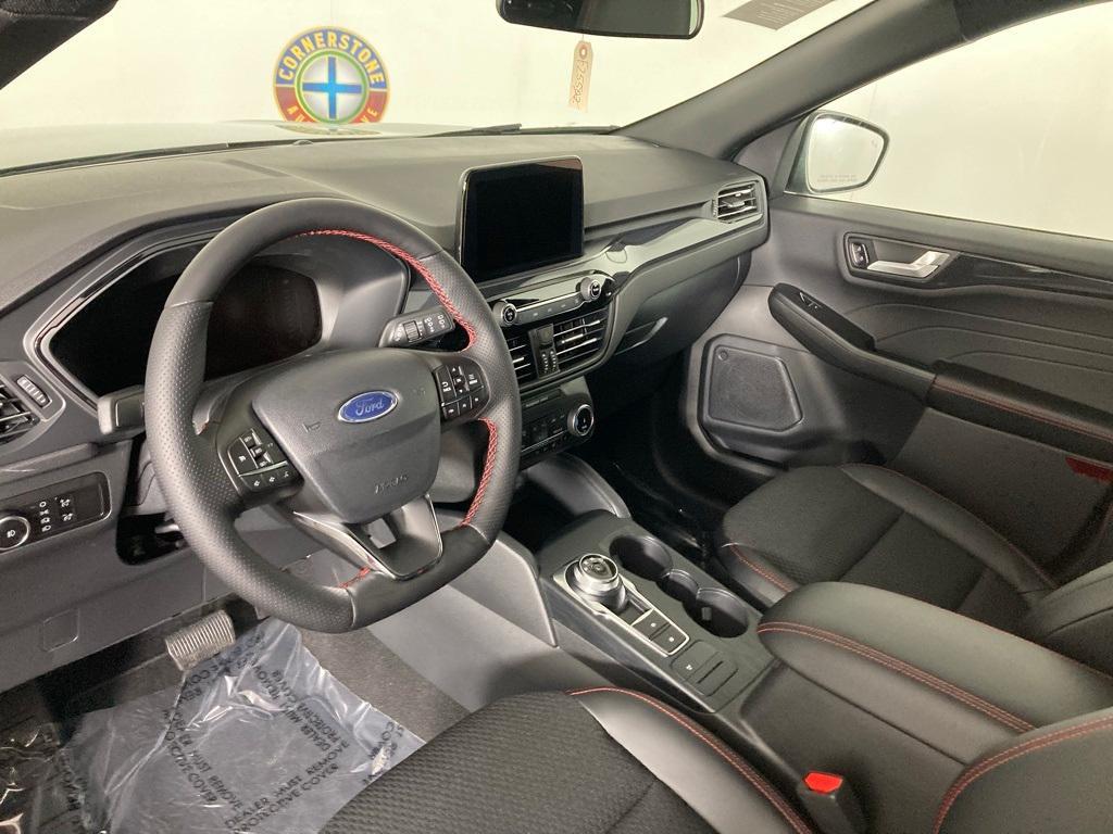 new 2025 Ford Escape car, priced at $30,520