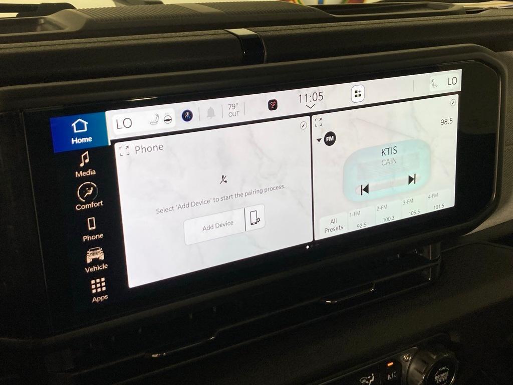 new 2024 Jeep Gladiator car, priced at $37,999