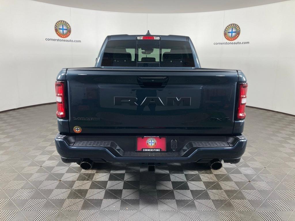 new 2025 Ram 1500 car, priced at $61,614