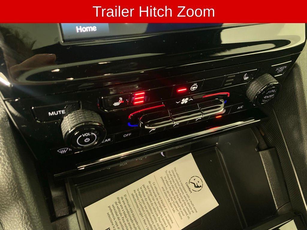 new 2025 Jeep Grand Cherokee car, priced at $42,298