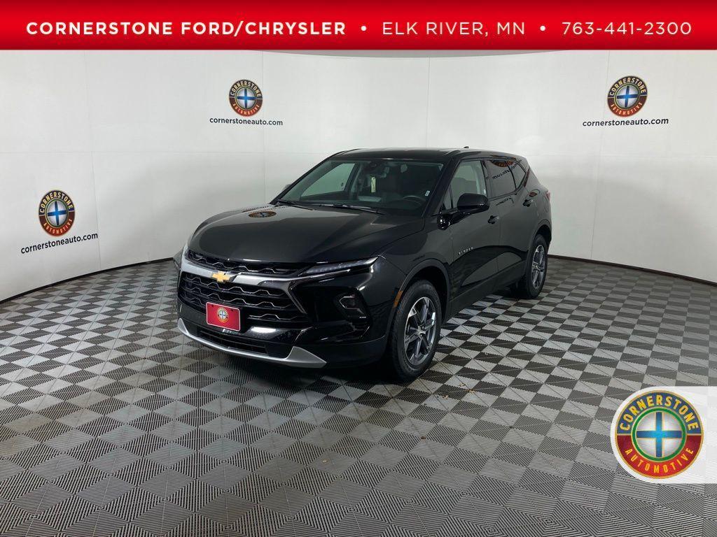 used 2025 Chevrolet Blazer car, priced at $27,799