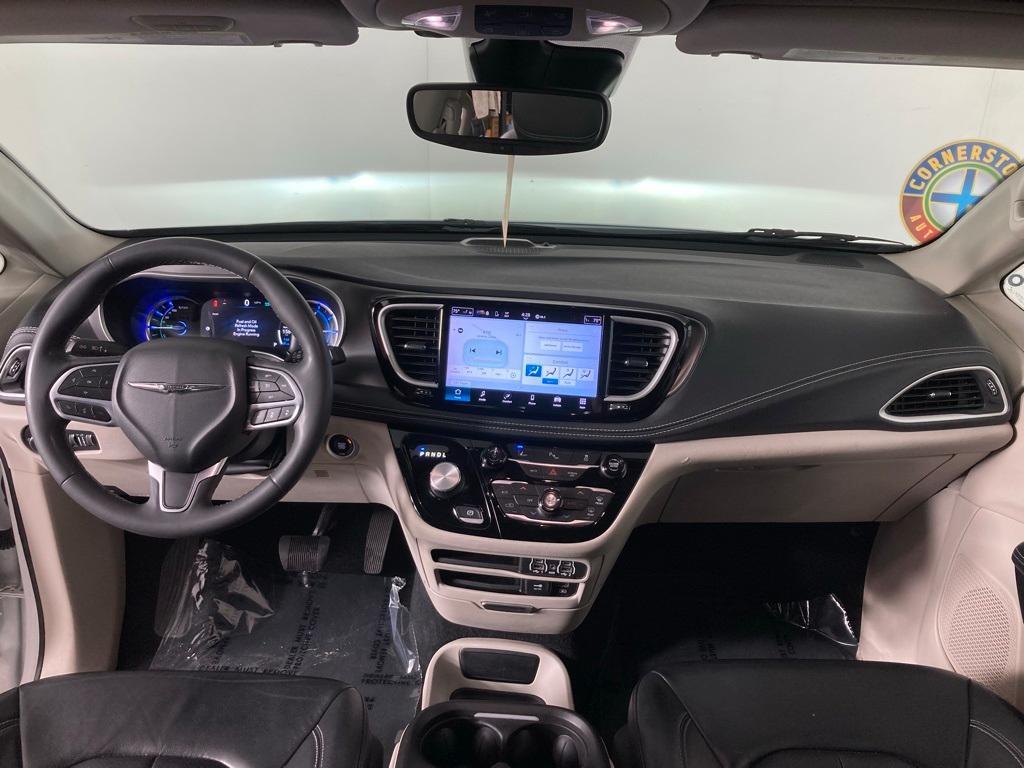 used 2022 Chrysler Pacifica Hybrid car, priced at $23,699