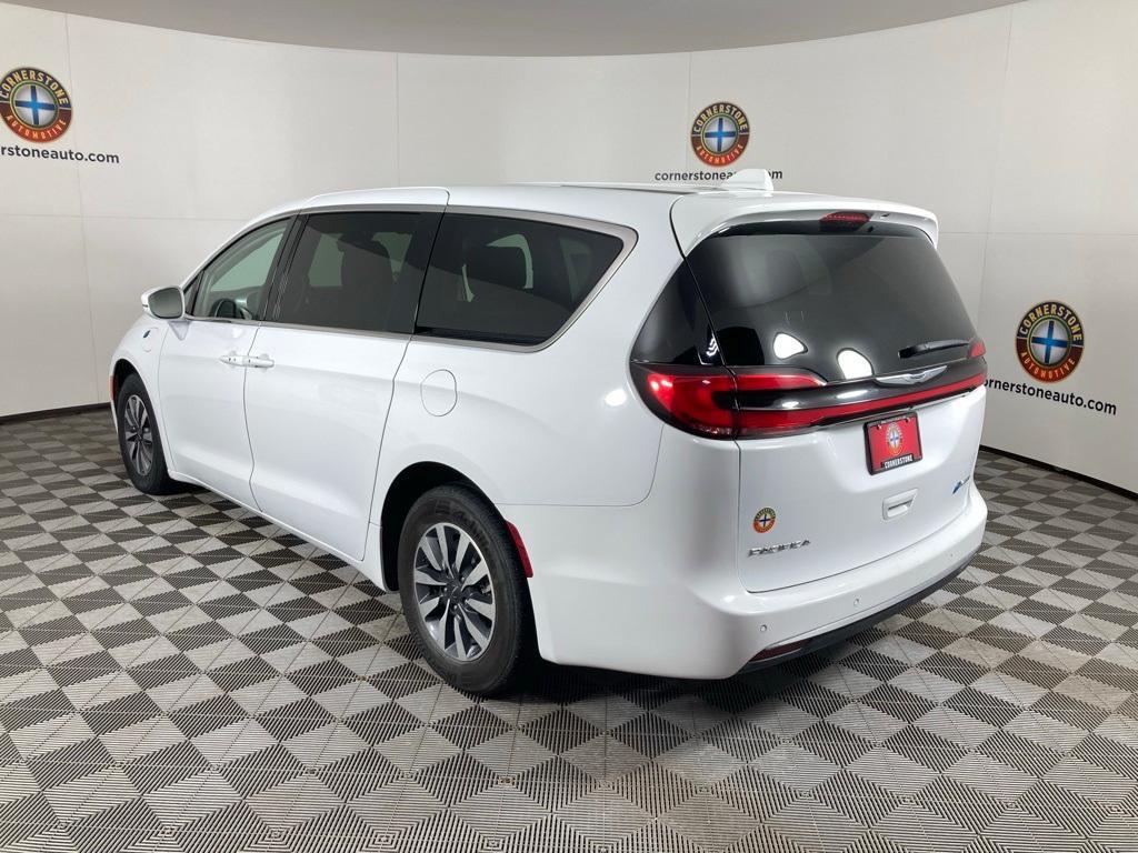 used 2022 Chrysler Pacifica Hybrid car, priced at $23,699