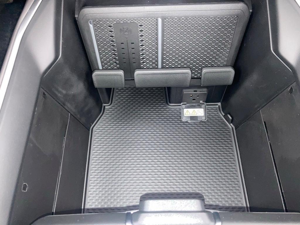 new 2025 Ram 1500 car, priced at $47,204
