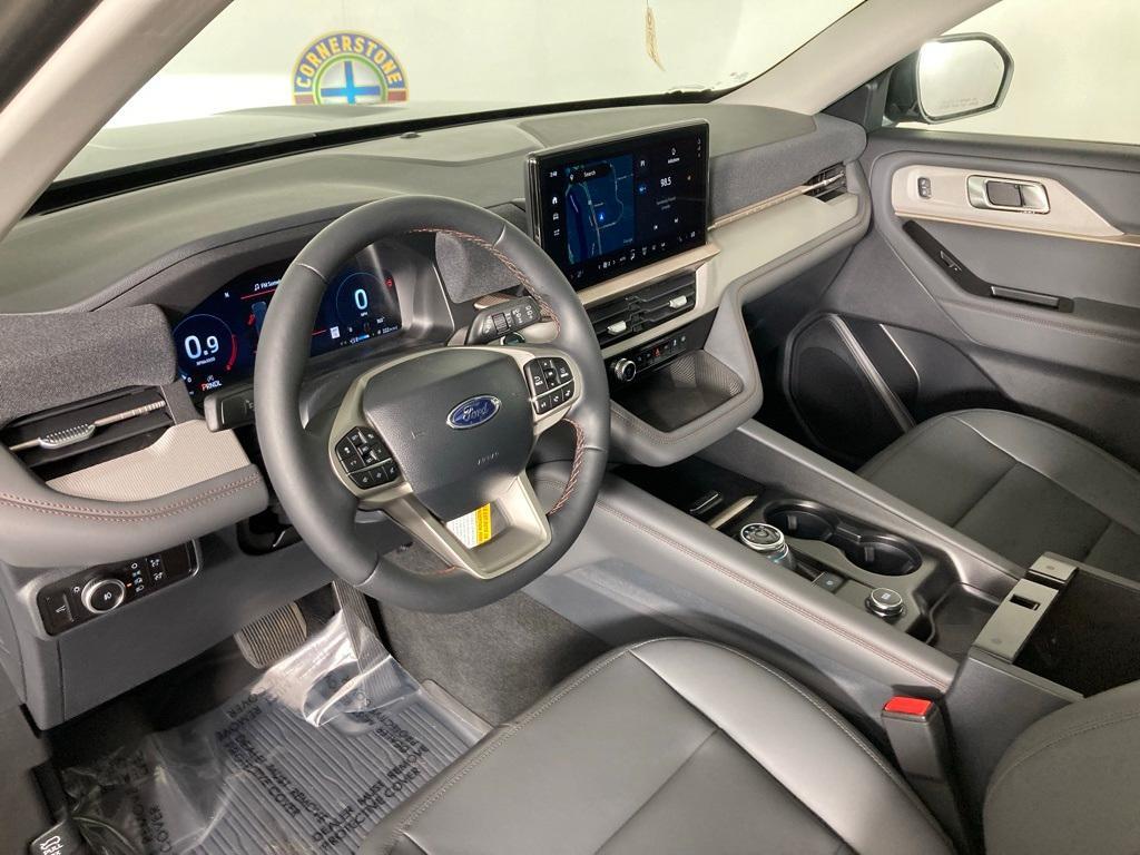 new 2025 Ford Explorer car, priced at $49,395