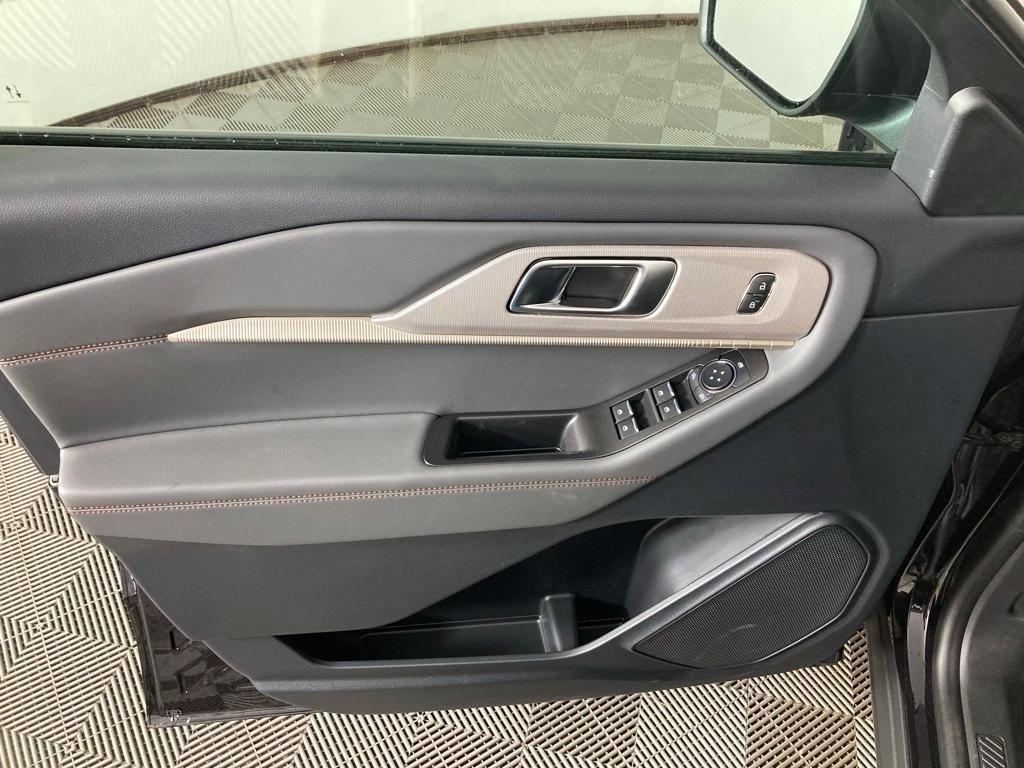 new 2025 Ford Explorer car, priced at $49,395