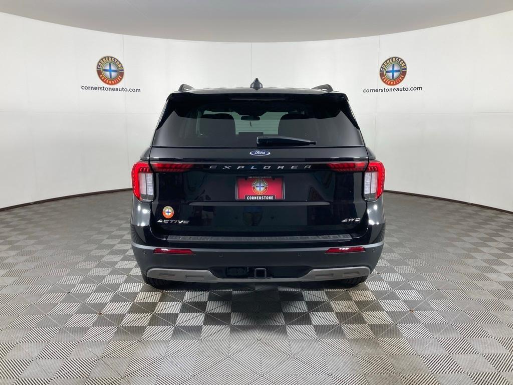 new 2025 Ford Explorer car, priced at $49,395