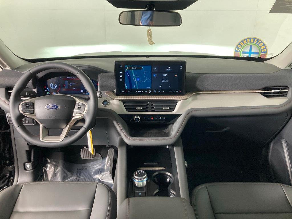 new 2025 Ford Explorer car, priced at $49,395
