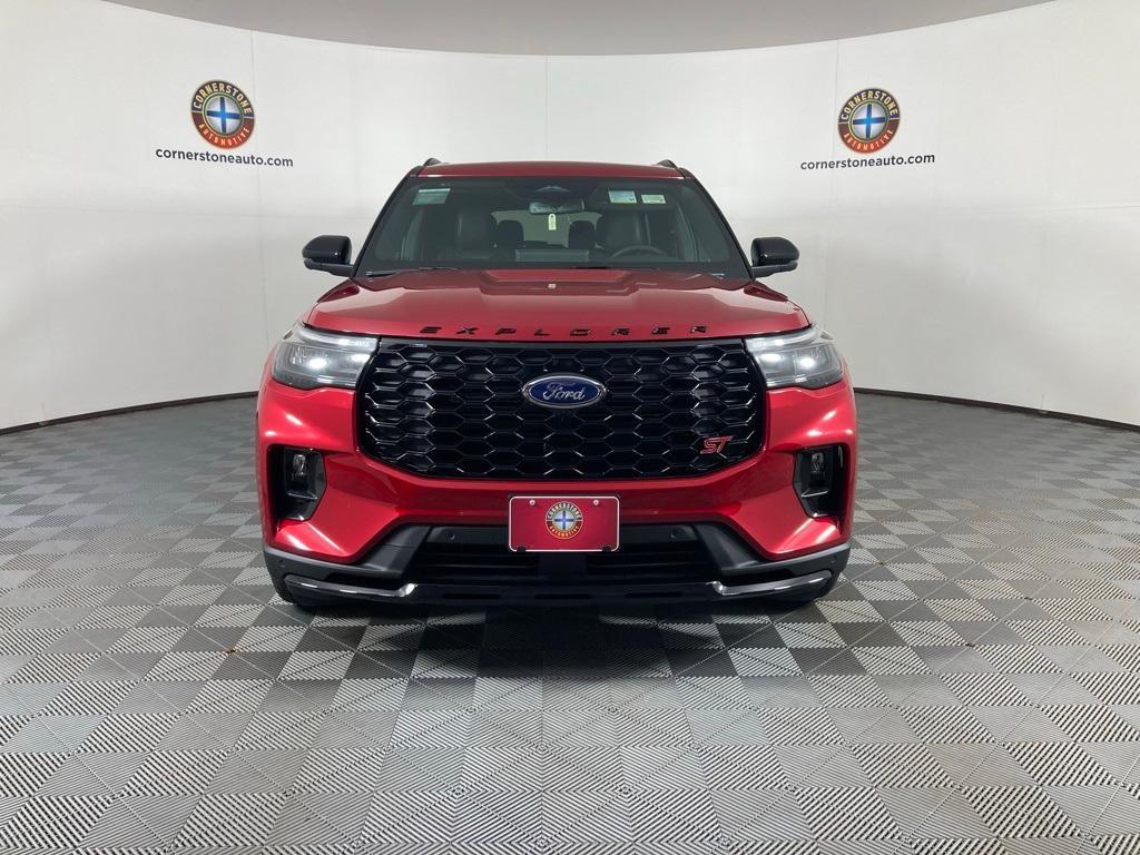 new 2025 Ford Explorer car, priced at $59,721