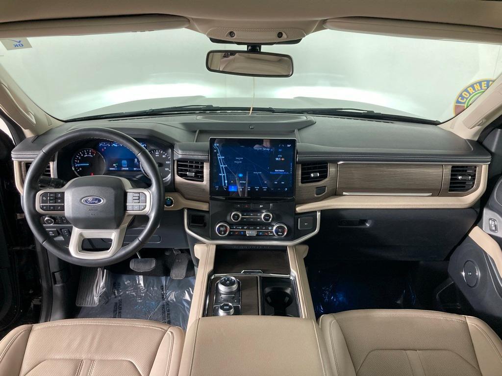 used 2024 Ford Expedition car, priced at $59,999