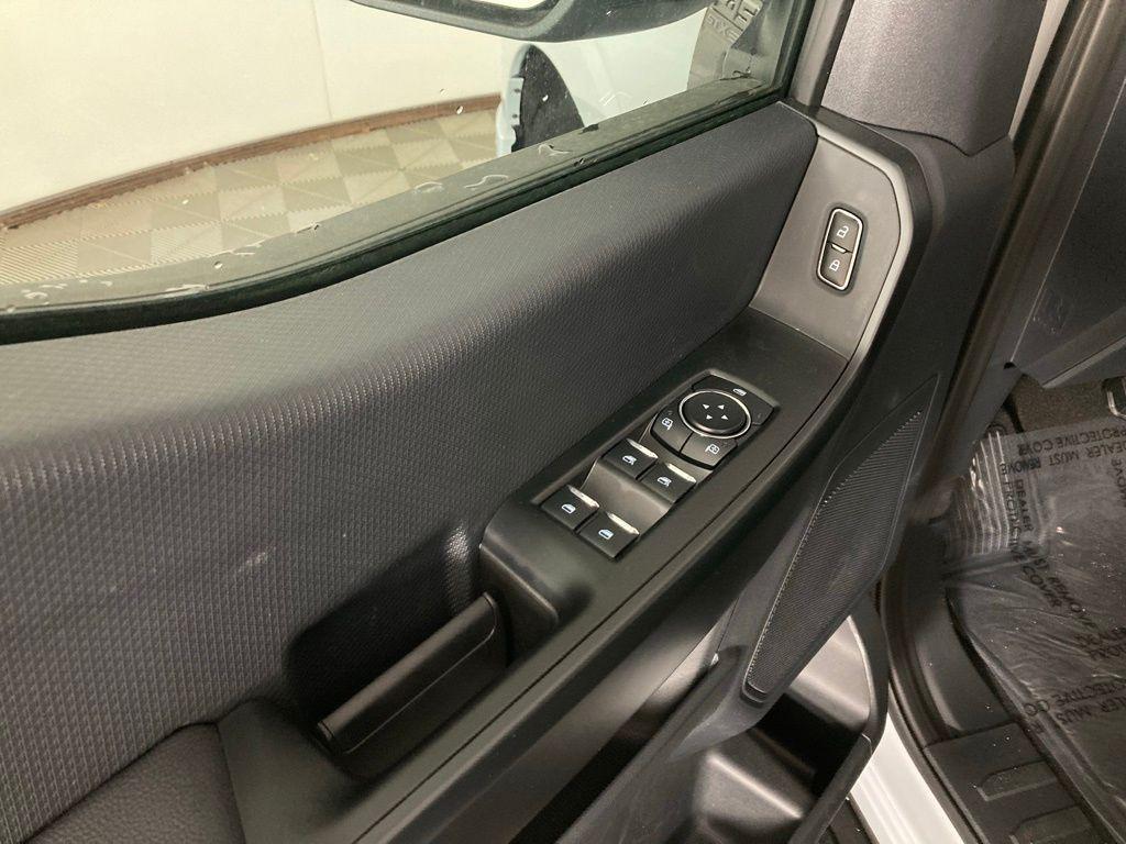 new 2025 Ford F-150 car, priced at $50,639