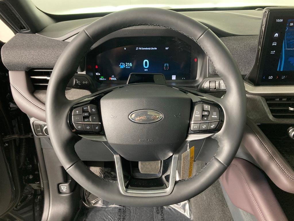 new 2025 Ford Explorer car, priced at $56,305