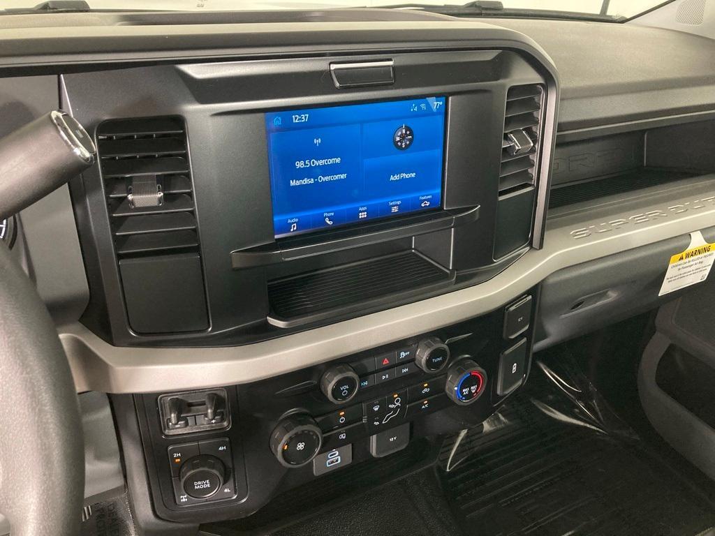 new 2025 Ford F-250 car, priced at $55,535