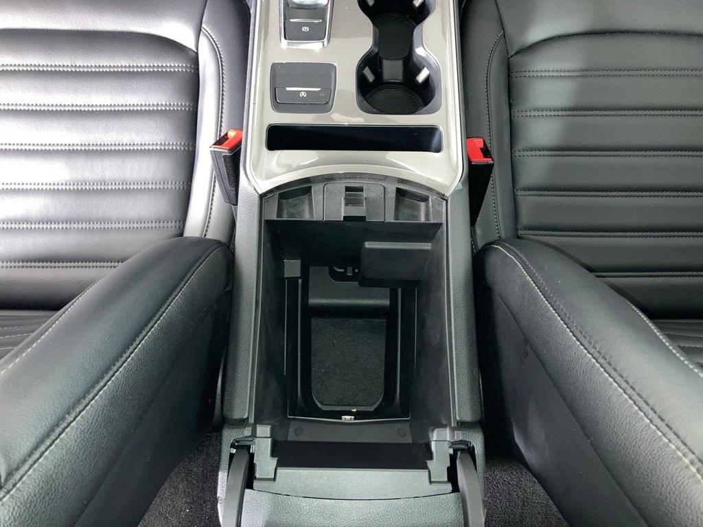used 2024 Ford Edge car, priced at $25,999