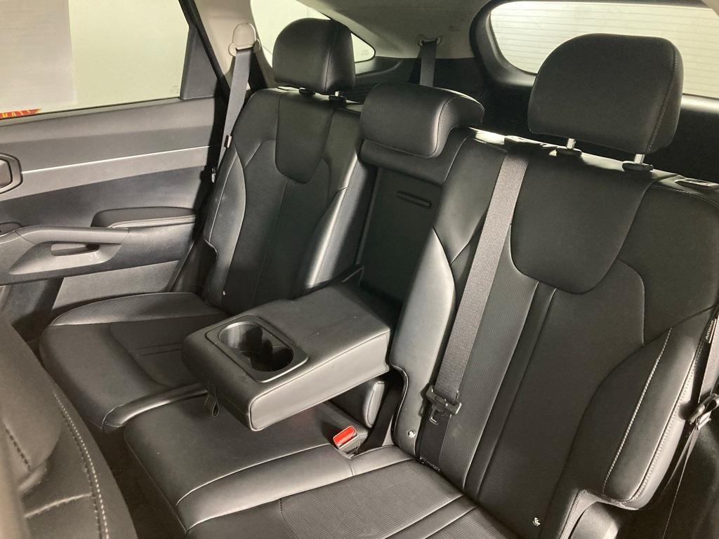 used 2024 Kia Sorento car, priced at $31,799