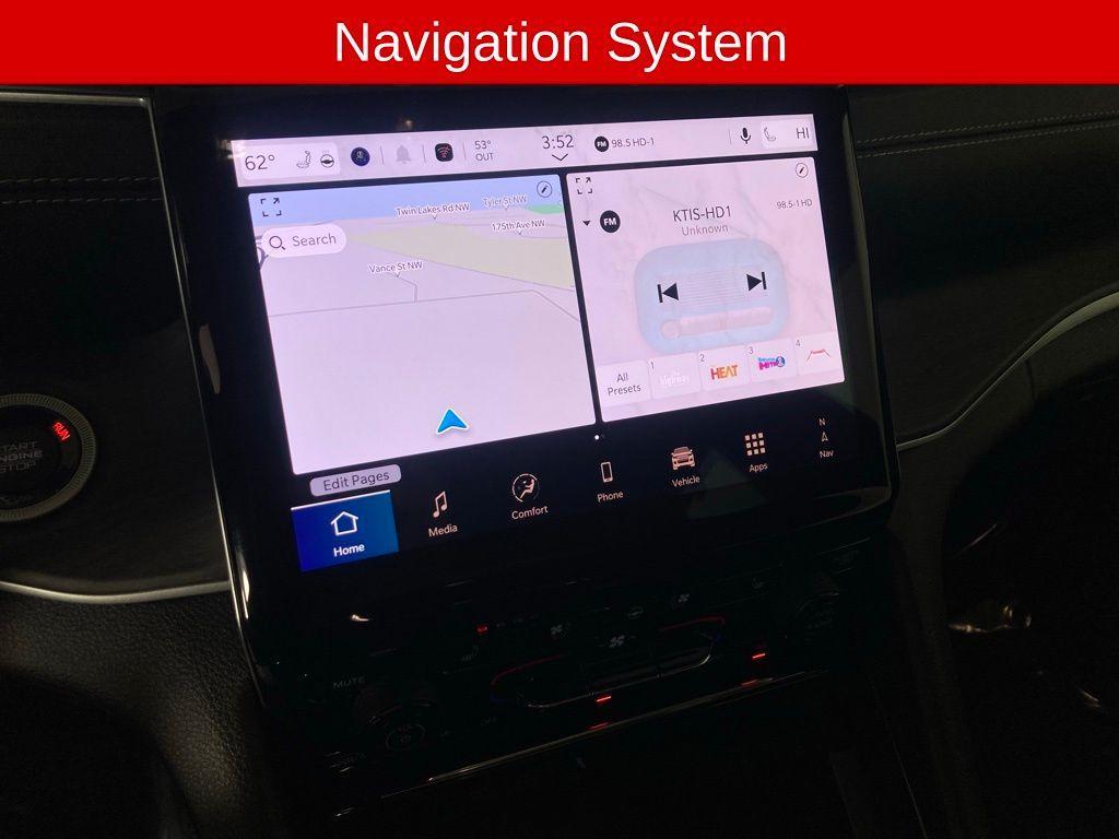 new 2025 Jeep Grand Cherokee car, priced at $49,662