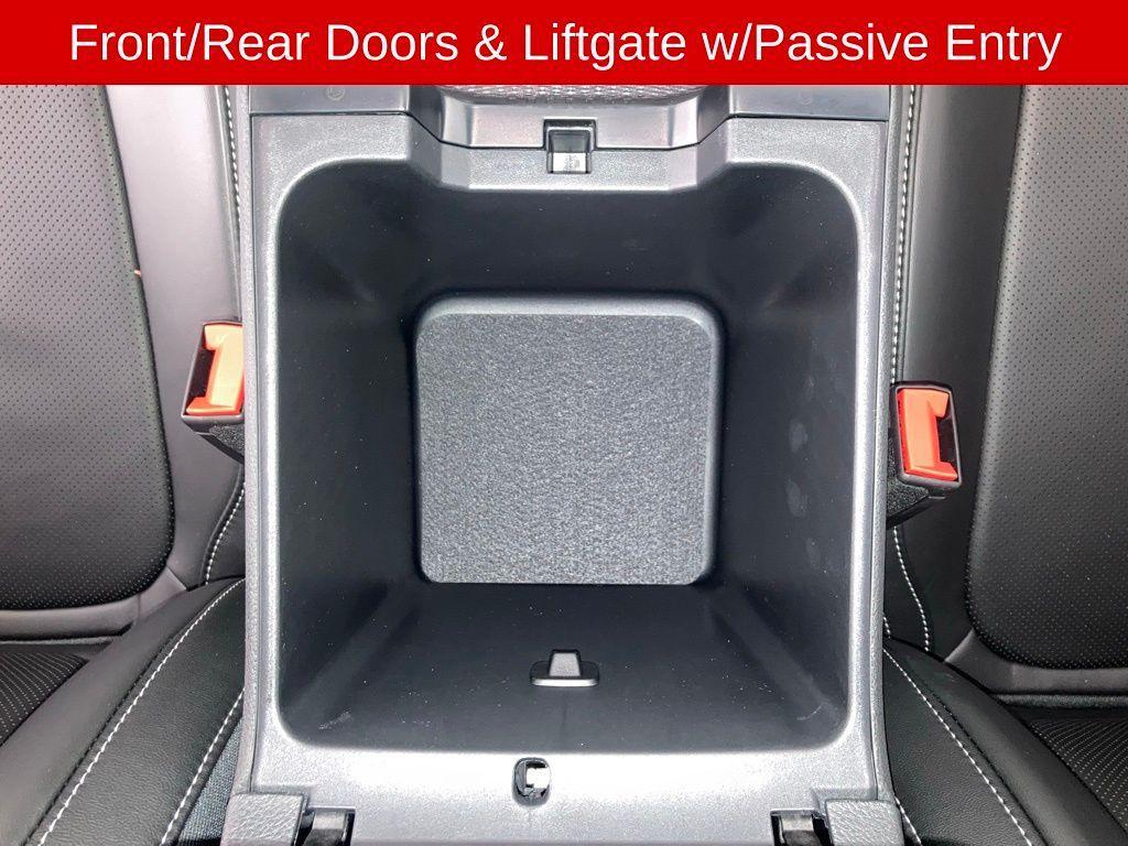 new 2025 Jeep Grand Cherokee car, priced at $49,662