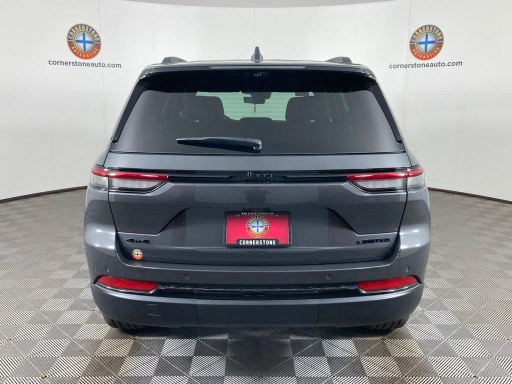 new 2025 Jeep Grand Cherokee car, priced at $53,999