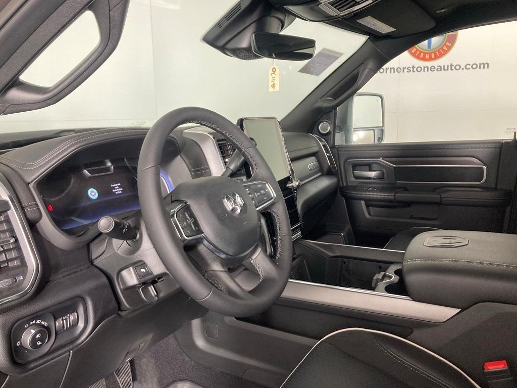 new 2025 Ram 3500 car, priced at $80,175