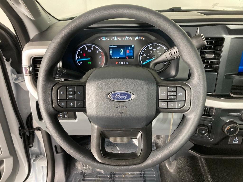 new 2025 Ford F-250 car, priced at $54,935