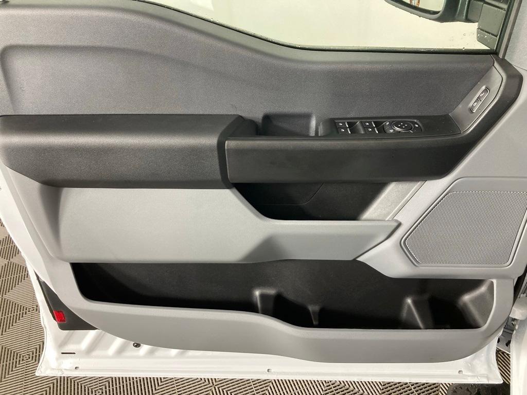 new 2025 Ford F-250 car, priced at $54,935