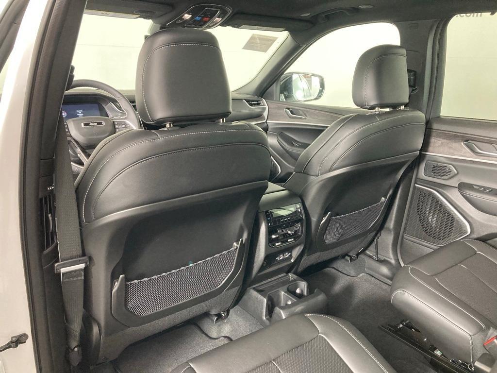 new 2025 Jeep Grand Cherokee L car, priced at $52,236