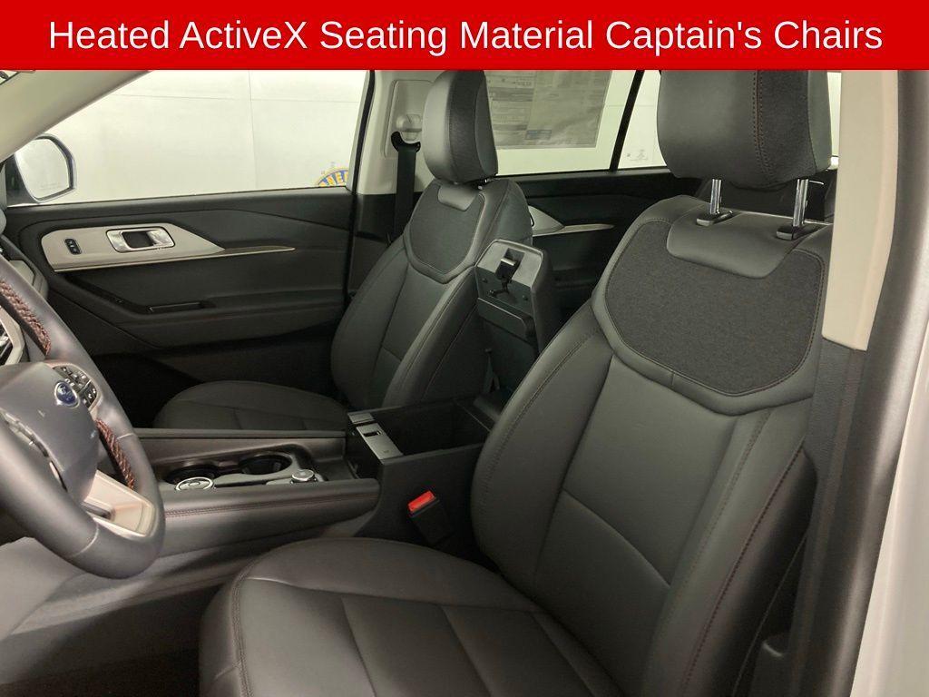 new 2025 Ford Explorer car, priced at $45,723