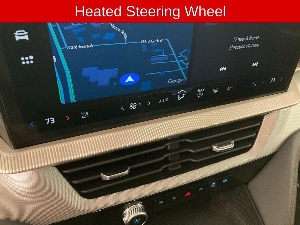 new 2025 Ford Explorer car, priced at $45,723