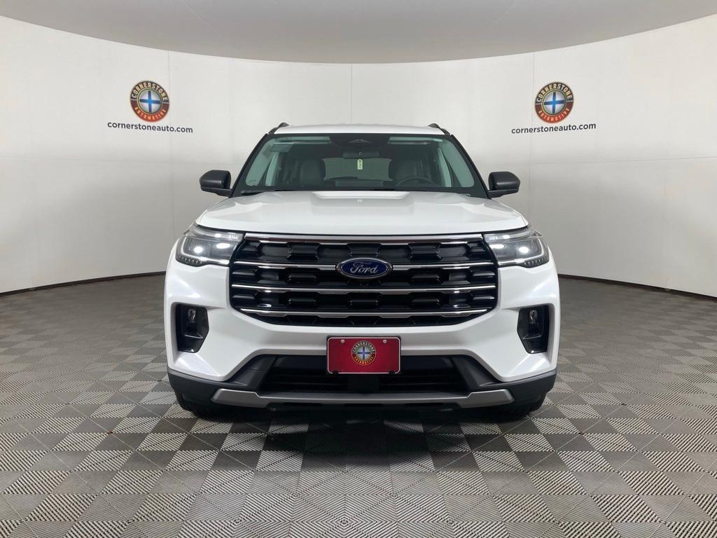 new 2025 Ford Explorer car, priced at $48,525