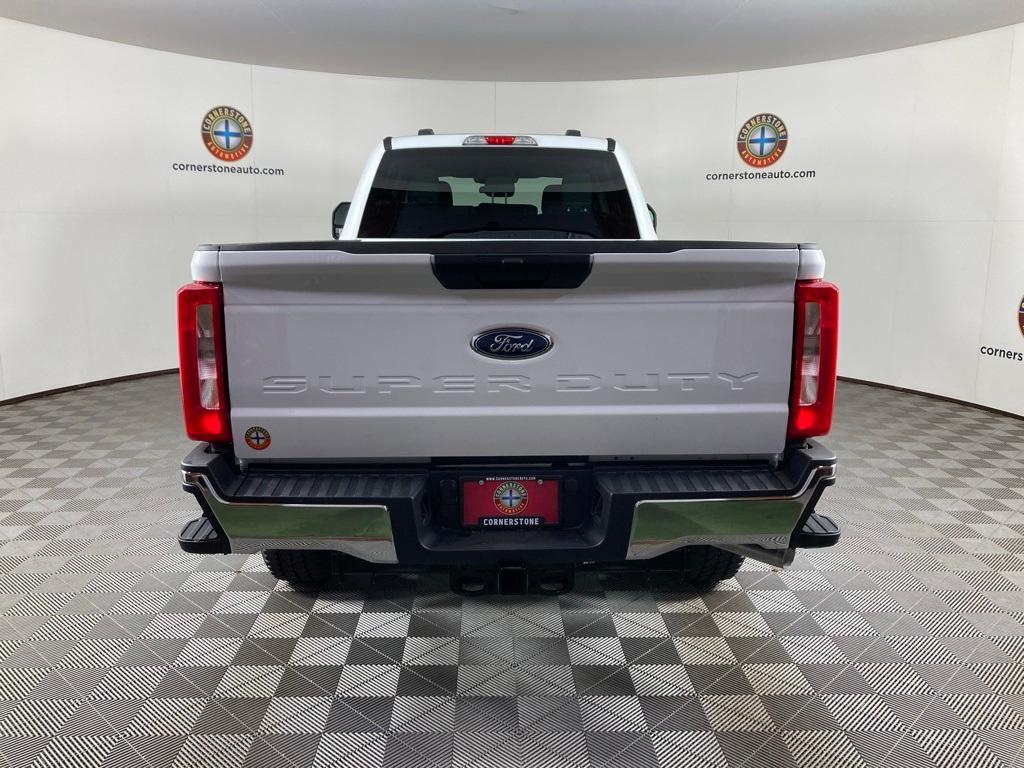 new 2025 Ford F-350 car, priced at $61,130