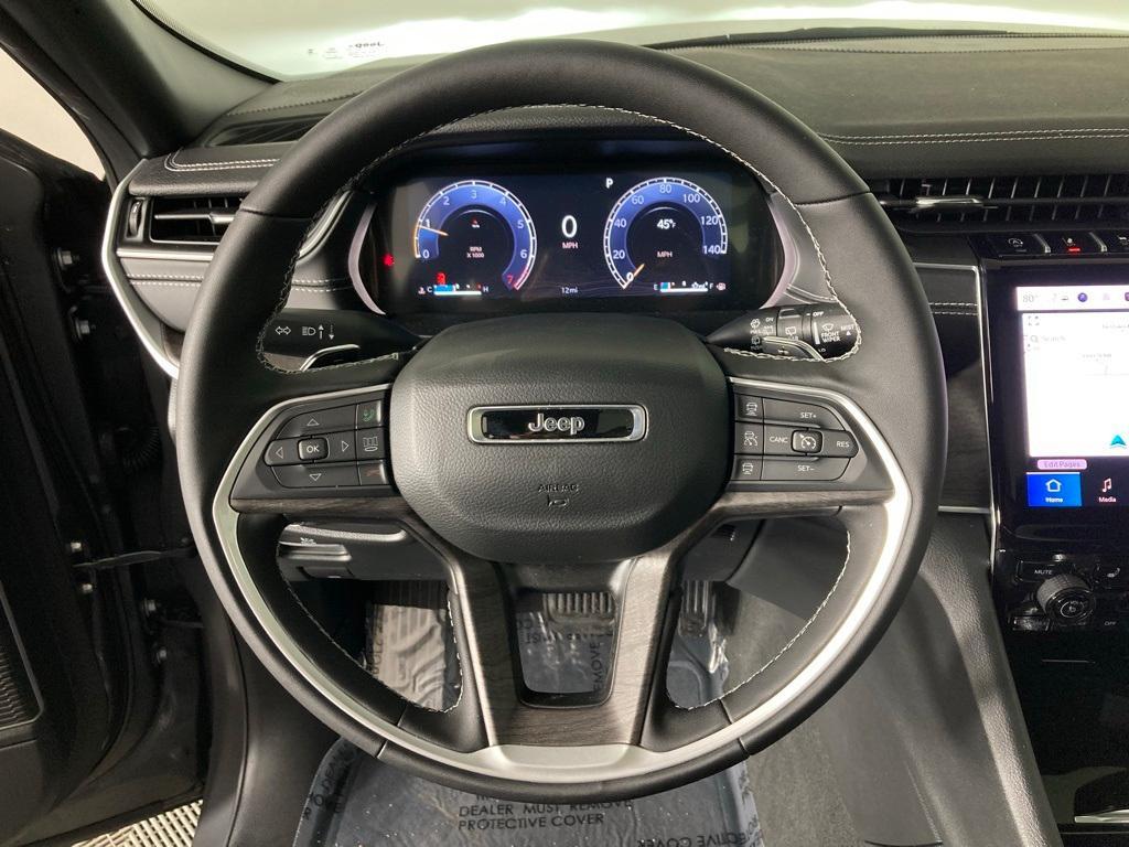new 2025 Jeep Grand Cherokee car, priced at $50,842