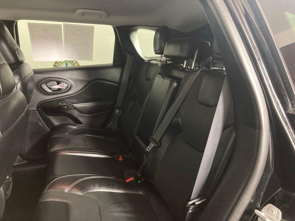 used 2023 Jeep Cherokee car, priced at $23,499