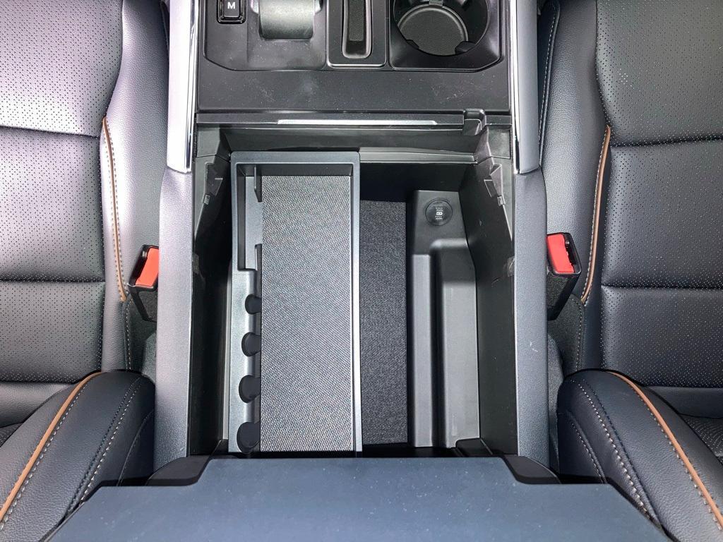 new 2025 Ford F-150 car, priced at $61,914