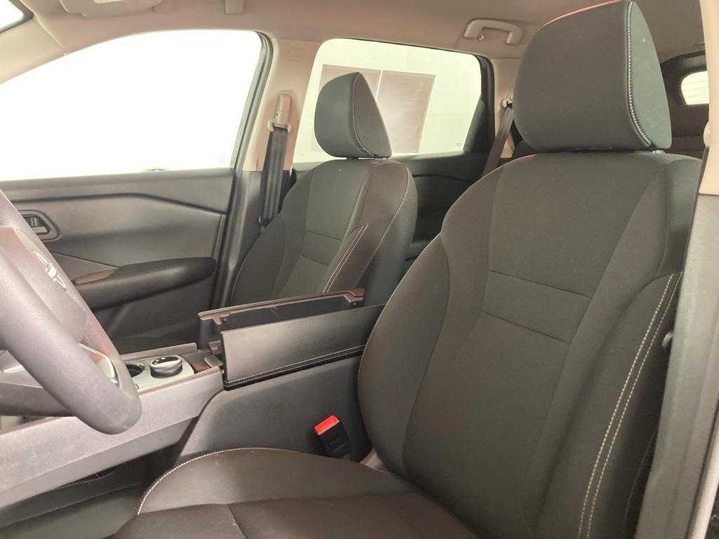 used 2024 Nissan Rogue car, priced at $23,995