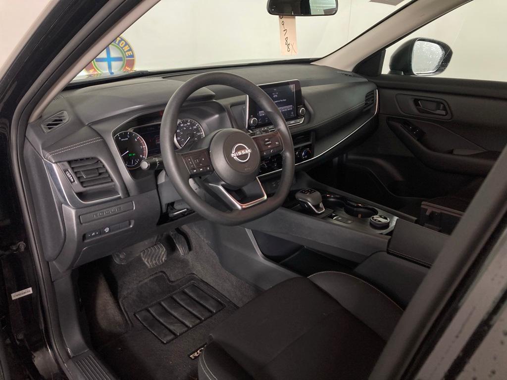 used 2024 Nissan Rogue car, priced at $23,995
